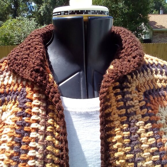 Hand crafted crochet hexagon cardigan, size Large, color brown, tan and rust. - Picture 6 of 6